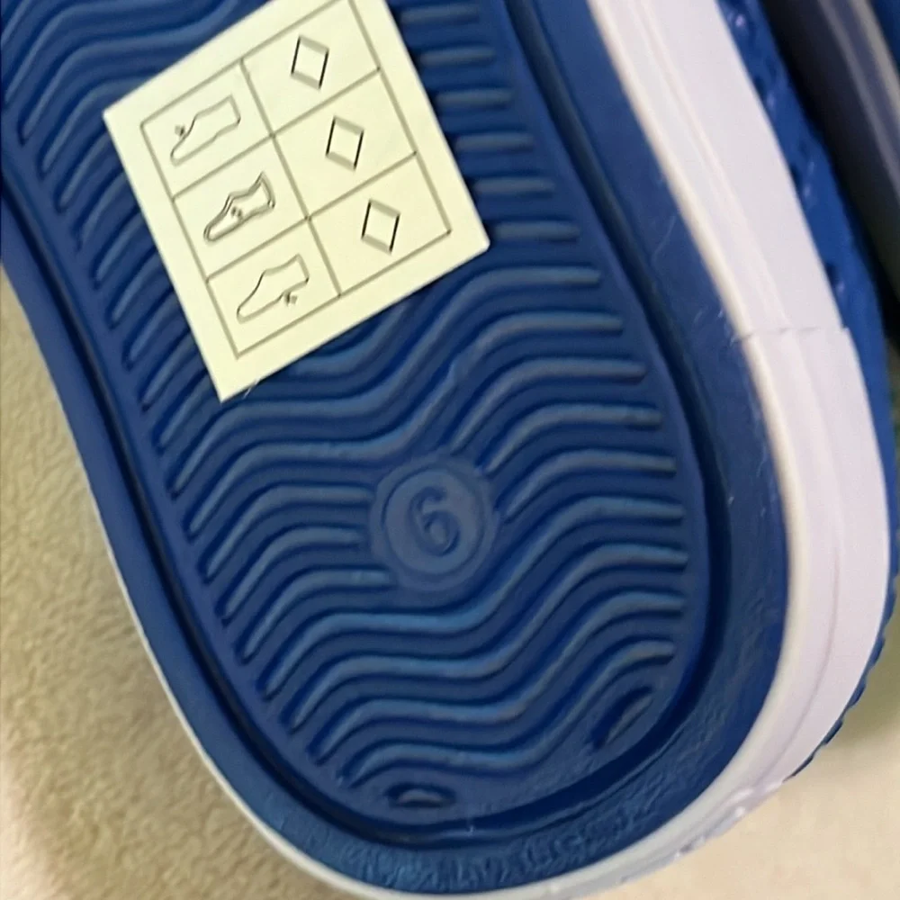 NWOT Skechers Foamies Unisex Guzman Slip On Water Shoes Size 6 (Baby/Toddler)